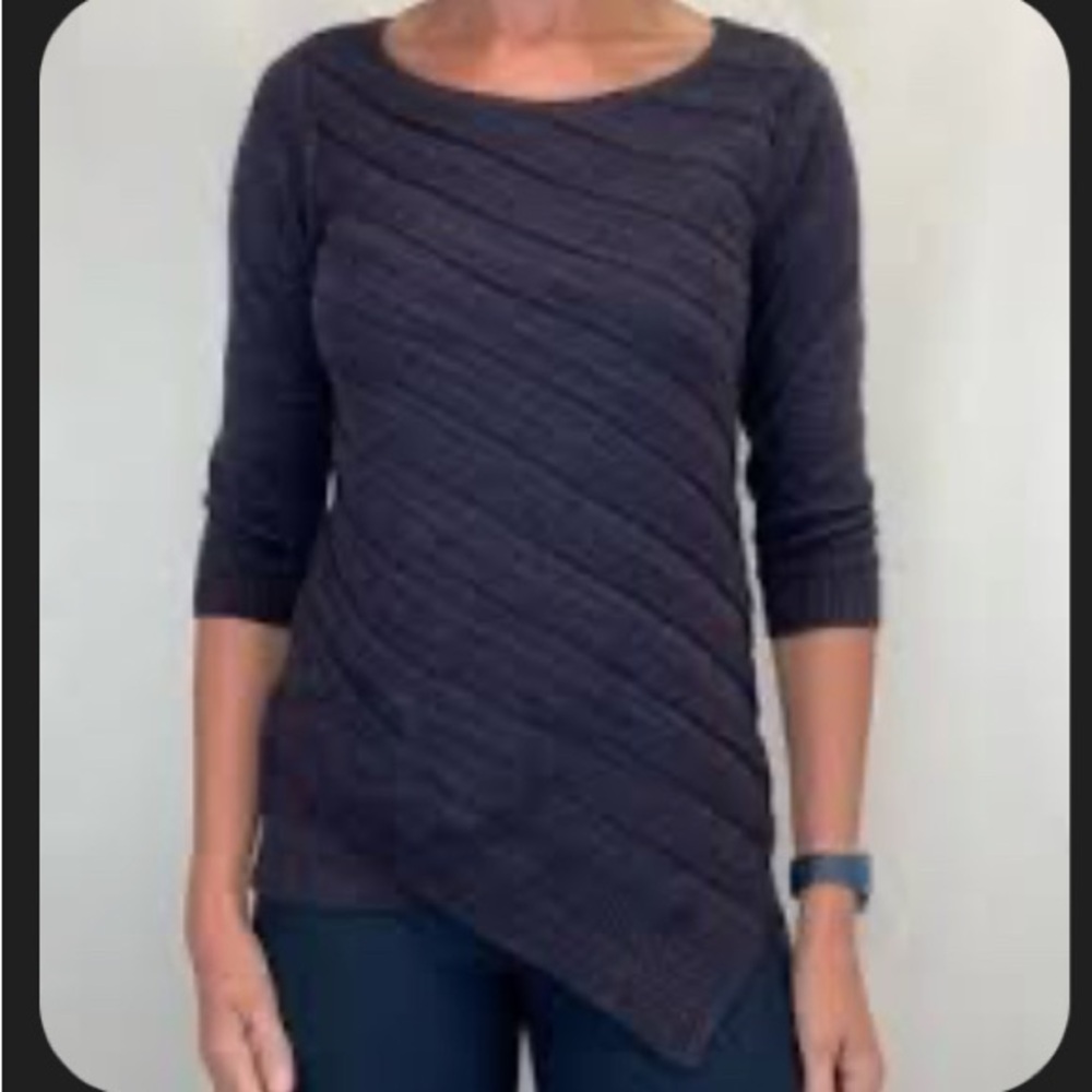 Women's Asymmetrical Hem Sweater - Purple